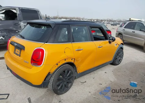 2016 Mini Hardtop Cooper z USA, uszkodzony, nr VIN WMWXU1C56G2D10006